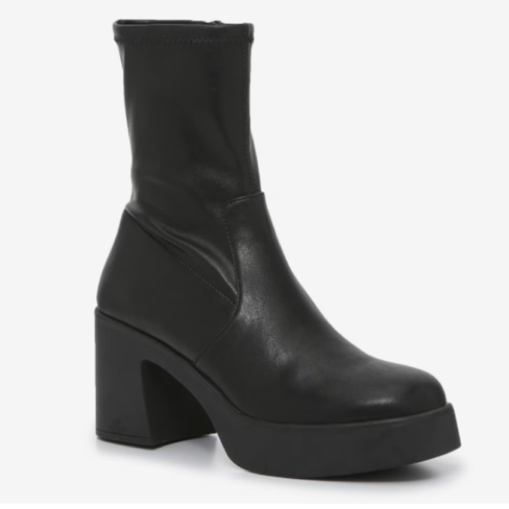 Steve Madden Inntel Bootie 6.5